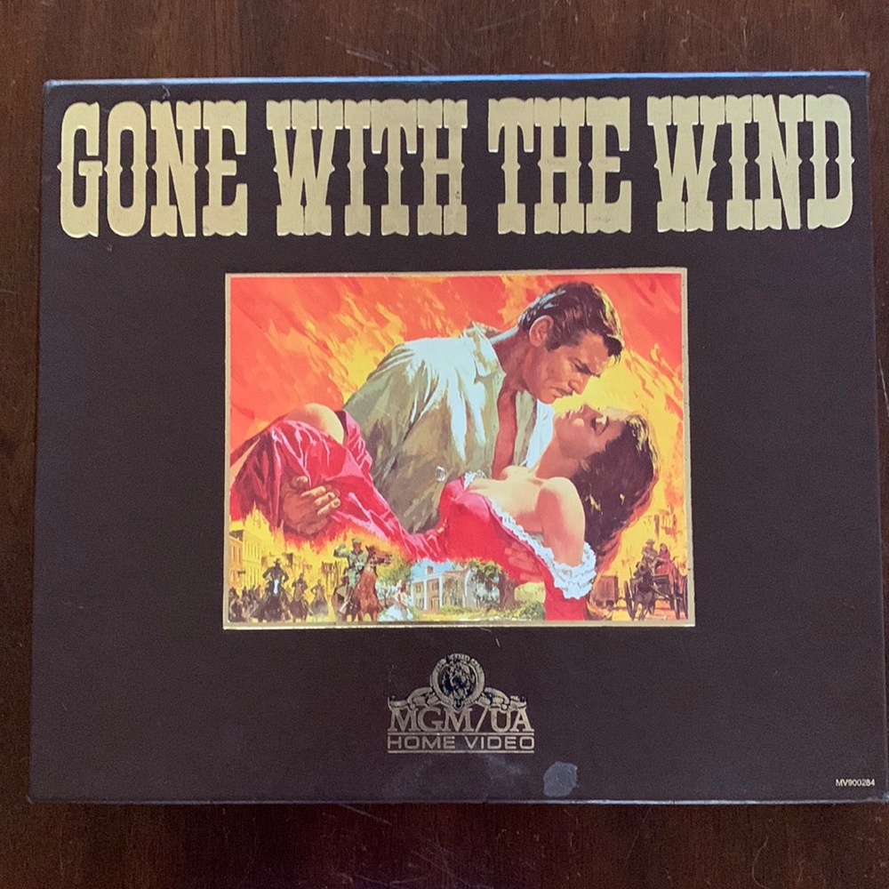 Gone With The Wind MGM/UA Home Video boxed set 2 VHS Tapes Vtg MV900284